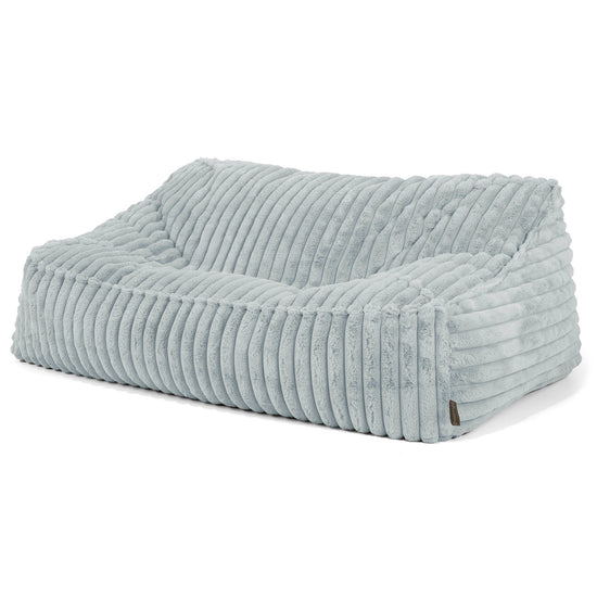 Puf Sillón Encorvado - Pana de Felpa Ultra Azul Huevo de Pato 01