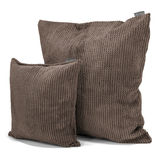 Cojín 47 x 47cm - Pompón Chocolate 02