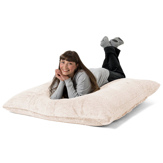 Puff Gigante Cama XL - Piel de Conejo Sintética Blanco 03