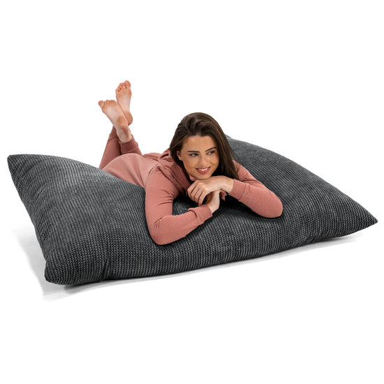 Puff Gigante Cama XL - Pompón Negro 03