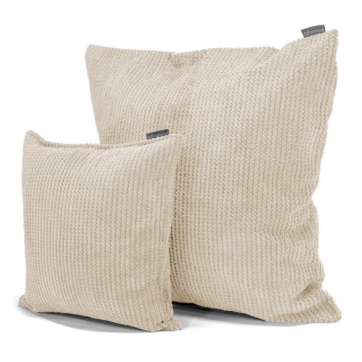 Cojín 47 x 47cm - Pompón Crema 02